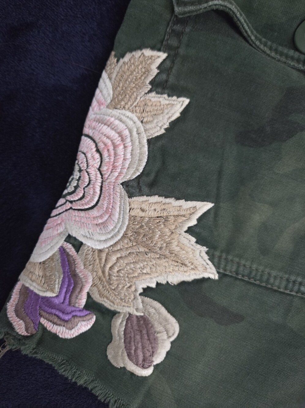 Free People Scout Camo Embroidered Floral Shorts, Size O